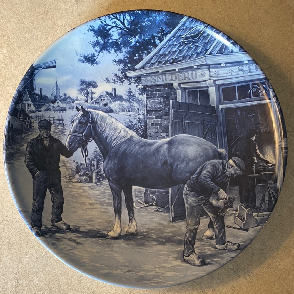 Delft of Holland Plate of Ferrier Vintage Collectors Exc Shape